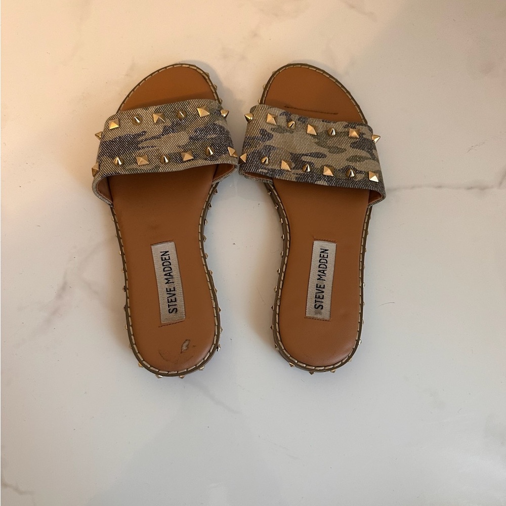 Steve Madden Gray Brown Studded Slide Sandals